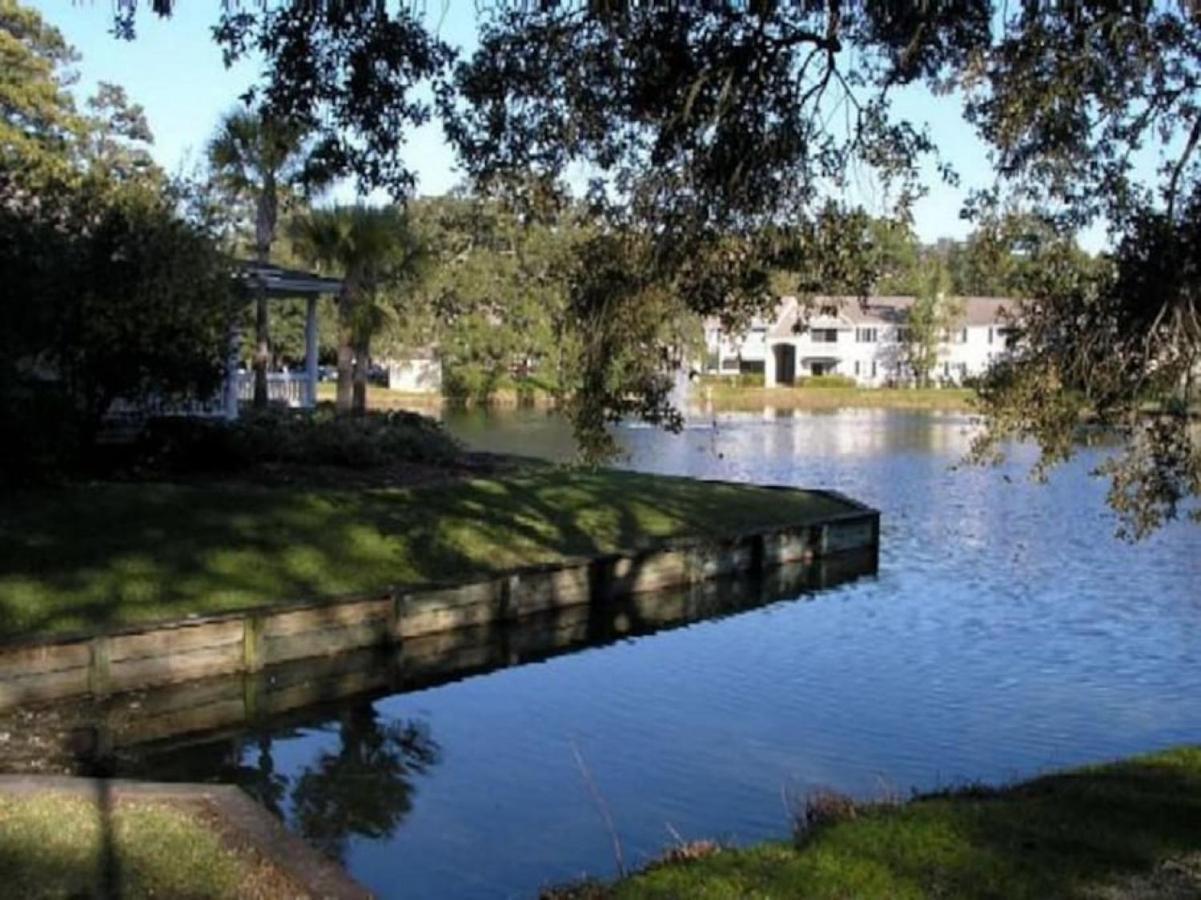 W2 Ocean Walk Resort Upstairs 2 Bed King And Two Twins Next To Back Pool St. Simons Island Eksteriør bilde